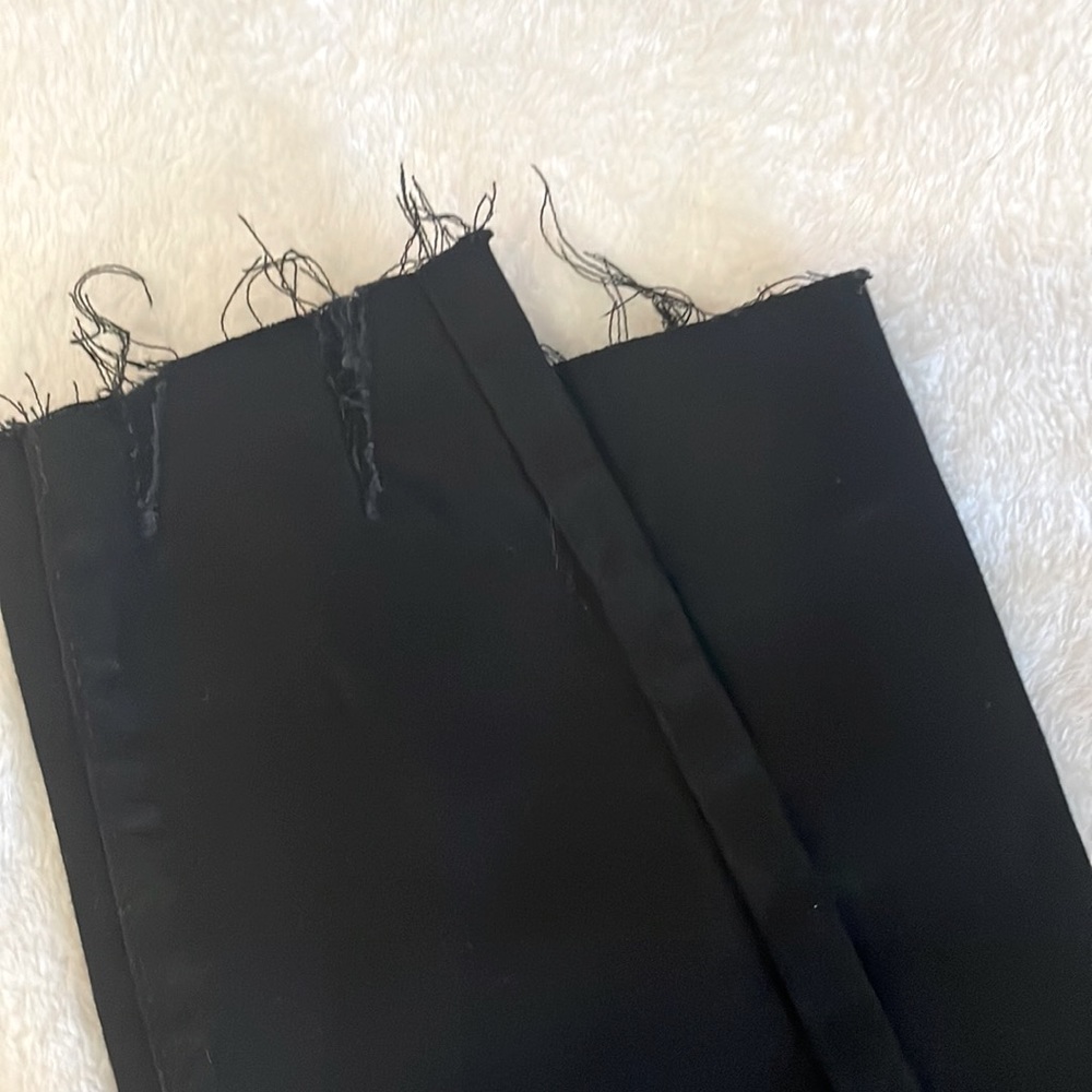 Old Navy Rockstar Super Skinny Distressed Black Jeans Size 4 - Picture 9 of 9